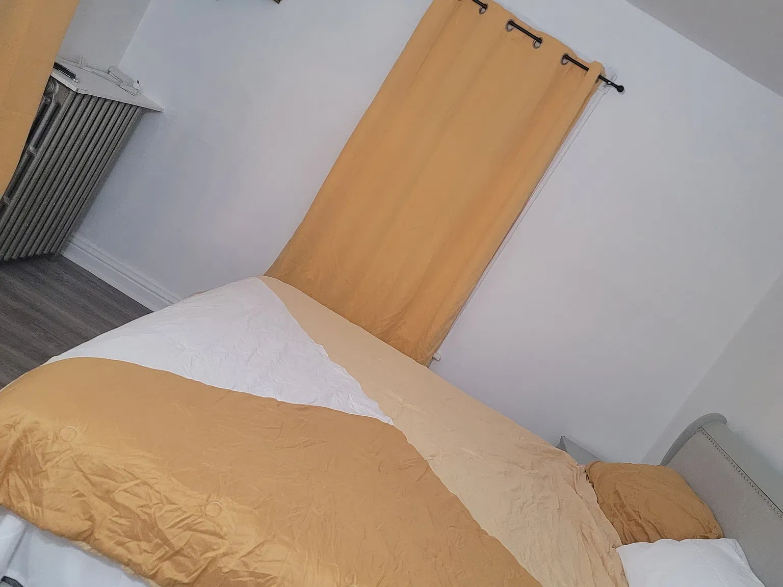 1 bed, 1.5 bath, 1402 sqft, $850 — Photo 3