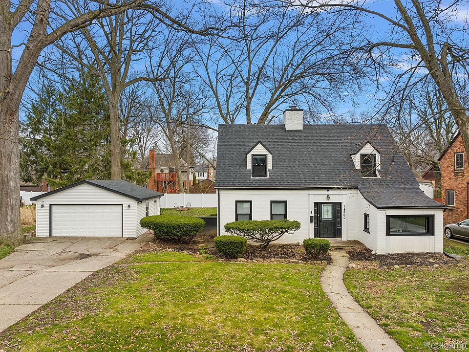 1st image of 14560 Glastonbury Ave