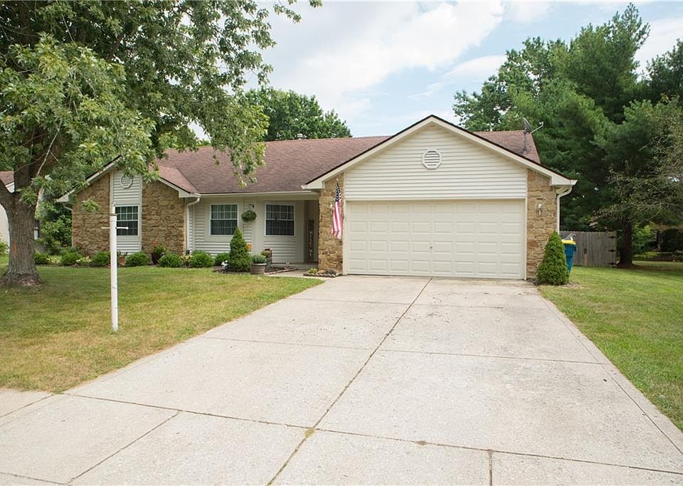 1st image of 1111 Briarwood Dr