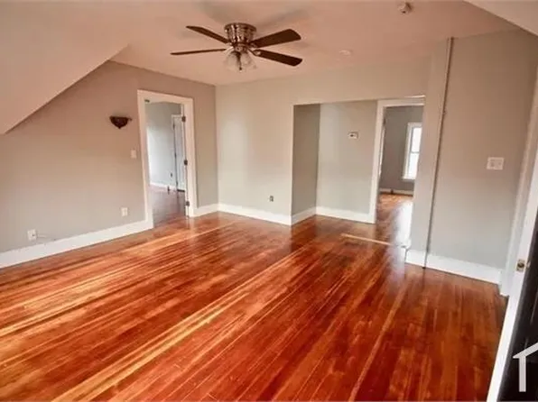 53 Everett St #3, Middleboro, MA 02346