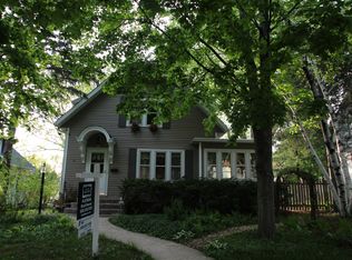 233 N Maple St, Watertown, WI 53094