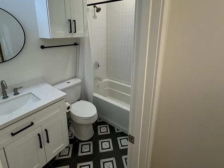 6626 E Cheery Lynn Rd #1006 — Photo 7