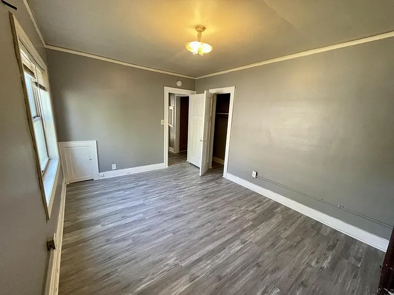 2813 Cottage Grove Ave #2 — Photo 8