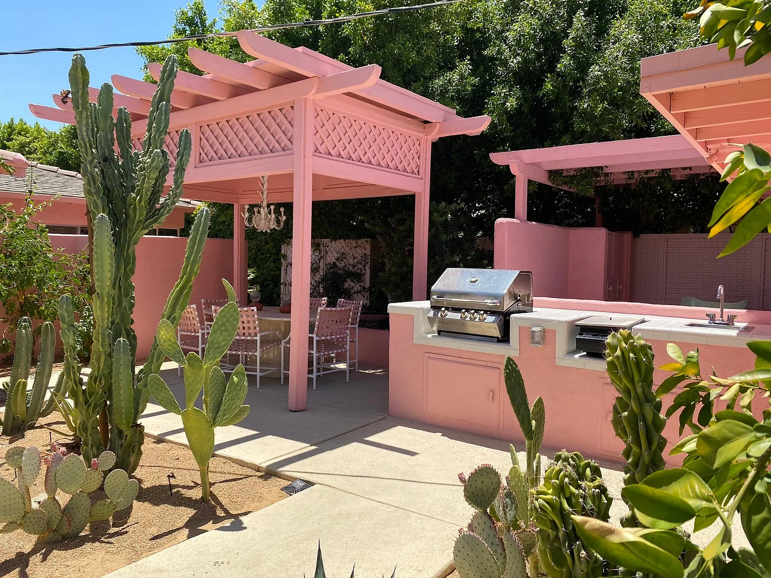 114 E Palo Verde Ave — Photo 2