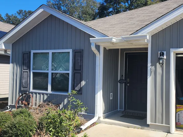 9482 Lutoo Ln, Pensacola, FL 32526