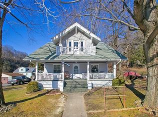 10 Forbes Rd, Trafford, PA 15085