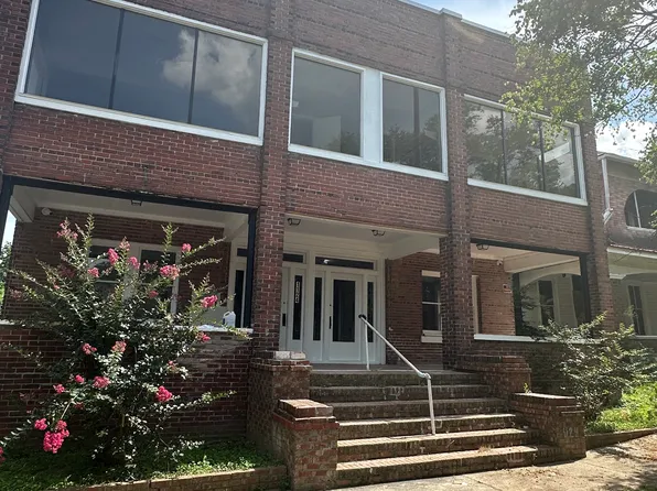 1123 South St, Vicksburg, MS 39180