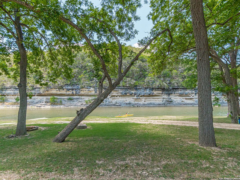 1st image of 540 River Run #205