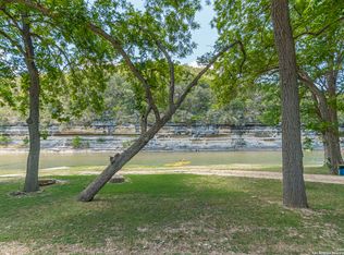 540 River Run APT 205, New Braunfels, TX 78132