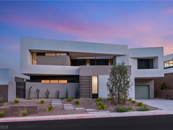 25 Canyon Bay Dr, Henderson, NV 89011