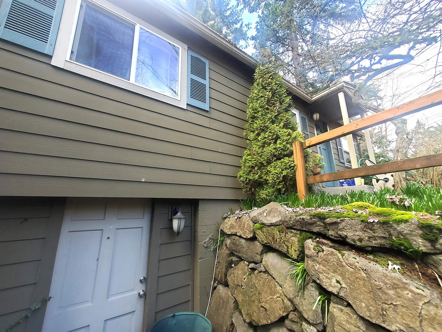 3 bed, 1250 sqft, $2,895 — Photo 2