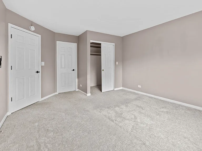 122 Andover Dr — Photo 19