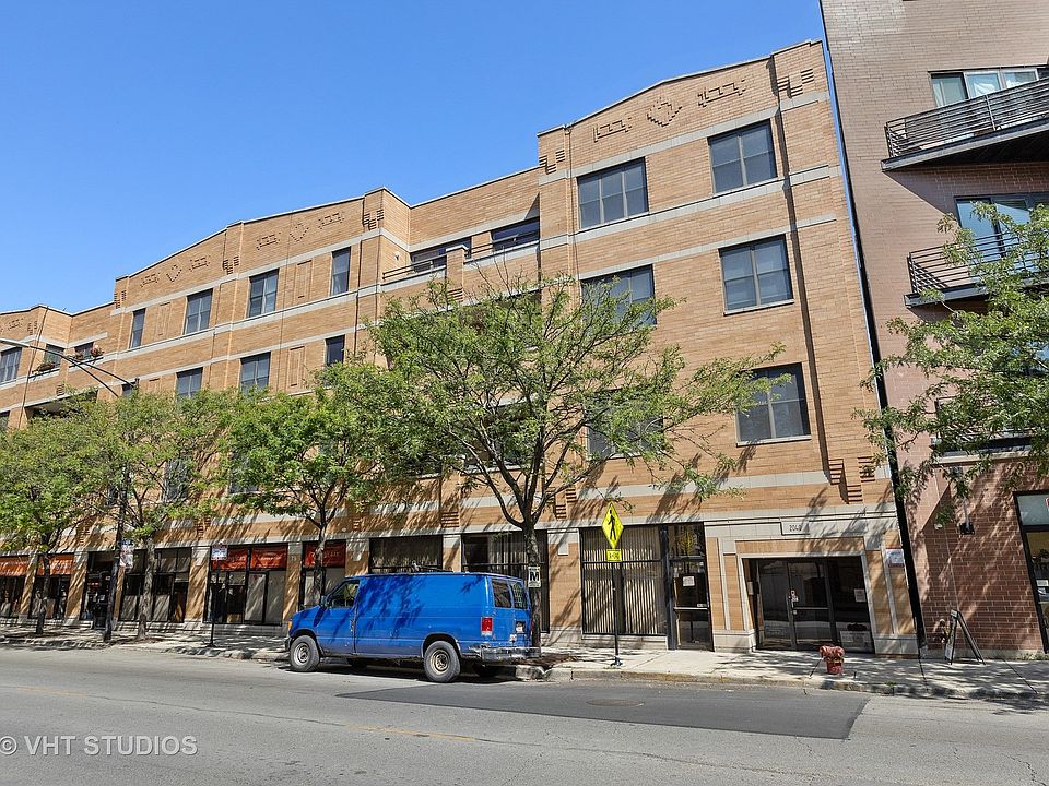 1st image of 2040 W Belmont Ave APT 401