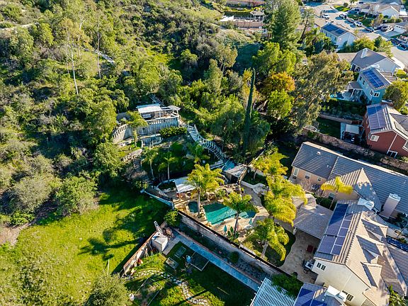 3rd image of 31256 Quail Valley Rd