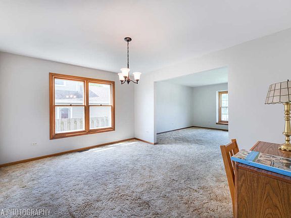 4th image of 1115 N Darlington Cir