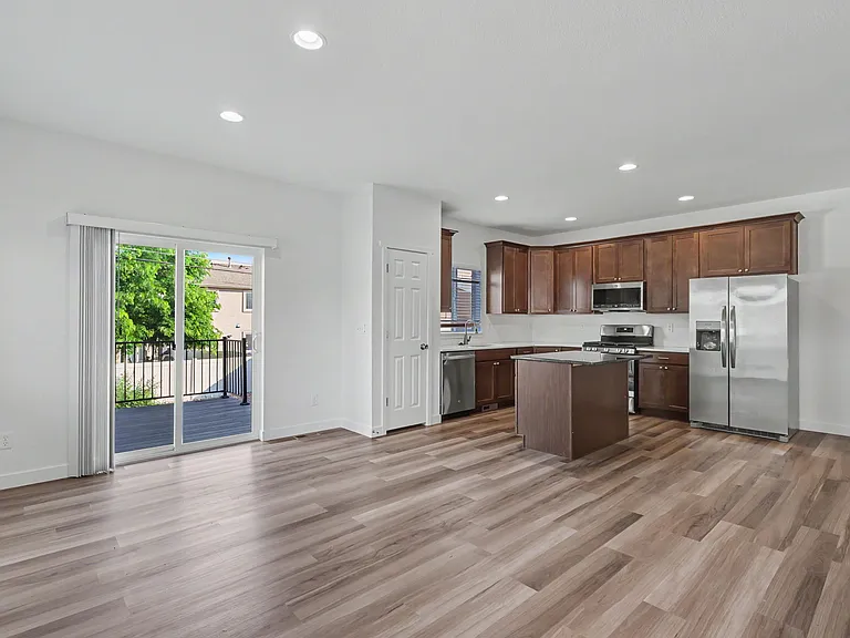 4166 Orchid St — Photo 35