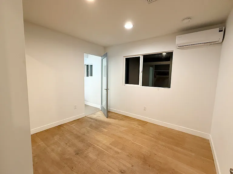 6987 Trolleyway — Photo 19