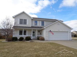 3199 Sundown Ln, Saginaw, MI 48603