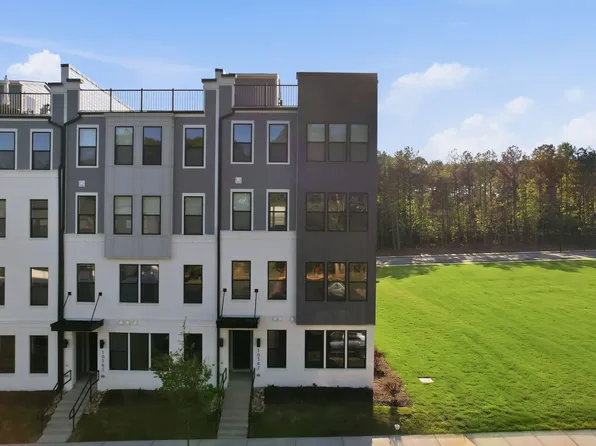 10567 Pleasant Branch Dr Unit 101, Raleigh, NC 27614