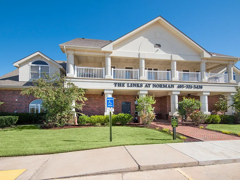 The Links at Norman — Photo 20