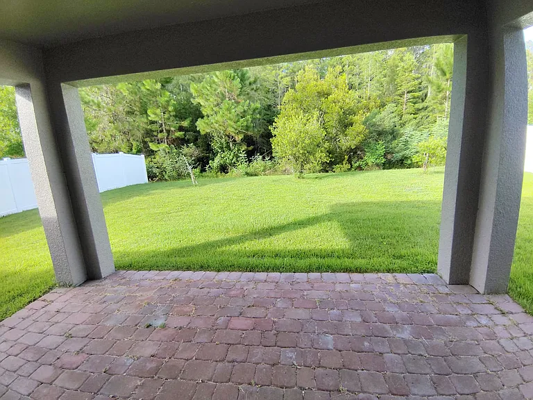 2213 Waukegan Dr — Photo 10