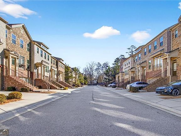 4th image of 368 Provenance Dr