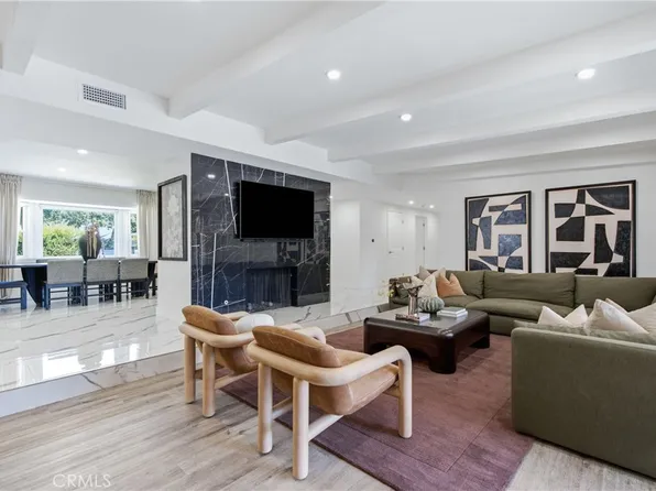 9253 White Oak Ave, Northridge, CA 91325