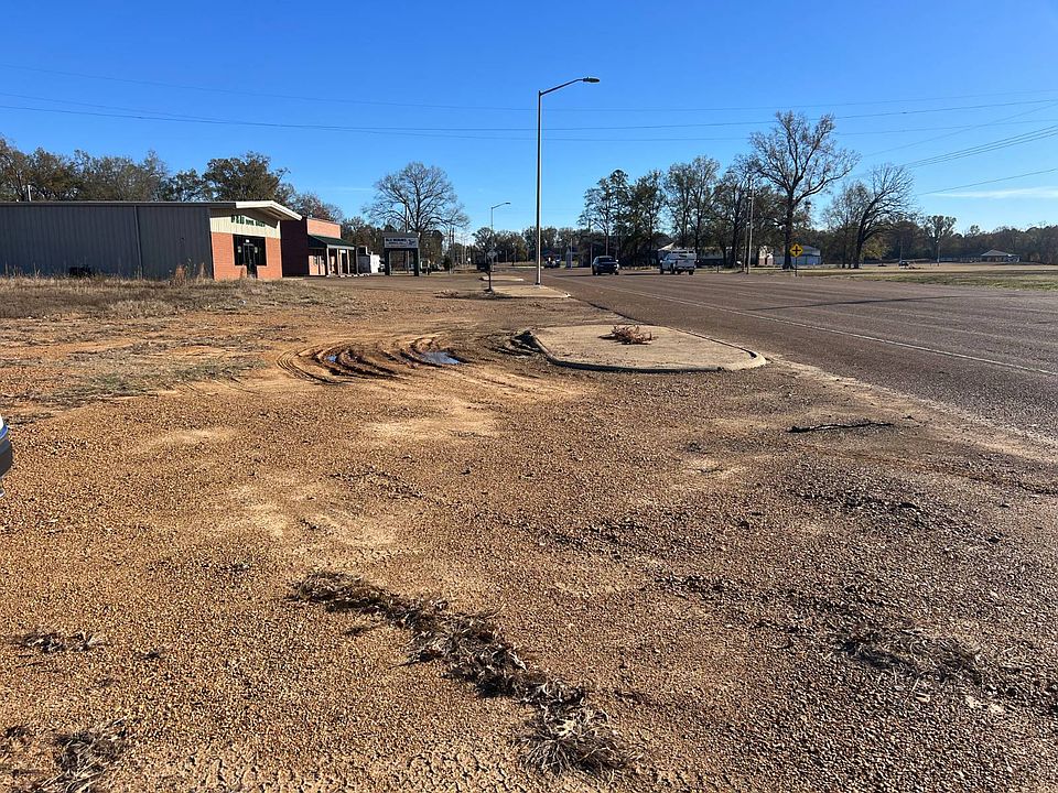 1st image of 3788 Commerce St