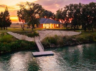 22890 Blue Jay Ln, Anderson, CA 96007