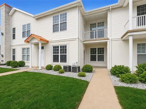 217 Adams Pointe Blvd Unit 11, Mars, PA 16046