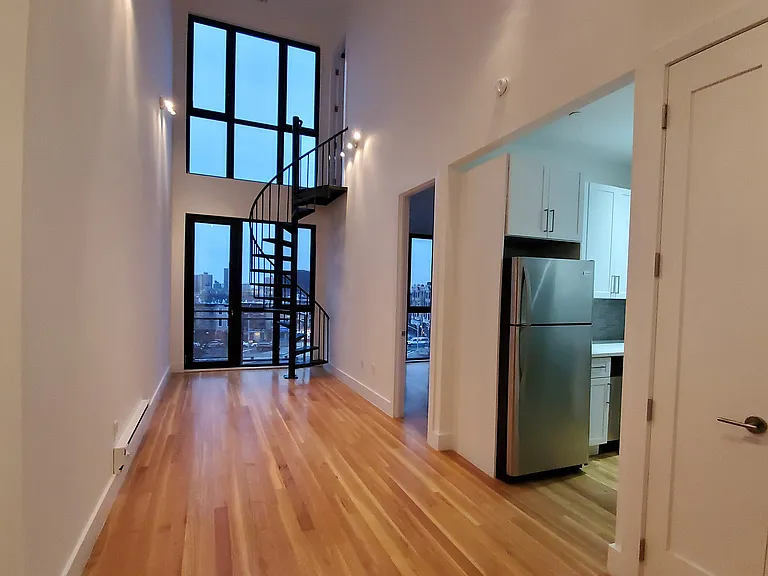102 Somers St #4A — Photo 11