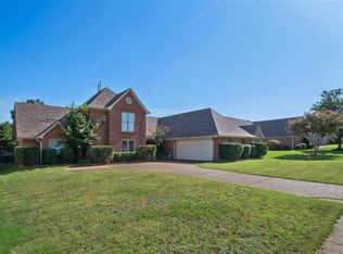 7574 Cordova Club Dr E, Cordova, TN 38018