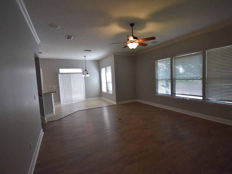 1st image of 11190 Hendon Dr #1