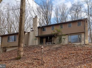 524 Pugh Rd, Strafford, PA 19087