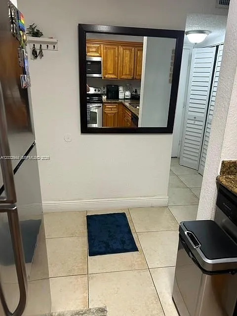 2 bed, 2.0 bath, $1,850 — Photo 2
