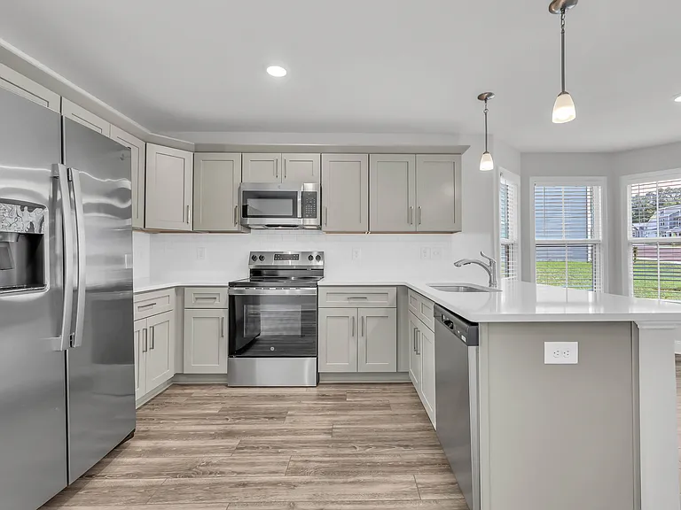 204 Limestone Point Dr #1 — Photo 4