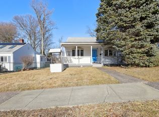 37 Strathmore Rd, West Haven, CT 06516