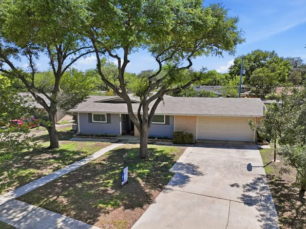 222 Sonata Dr, San Antonio, TX 78216