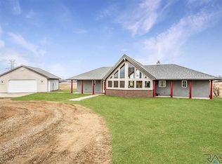 47323 256th St, Renner, SD 57055