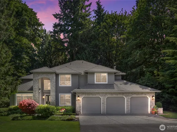18604 215th Way NE, Woodinville, WA 98077