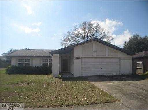 1st image of 13715 Country Court Dr