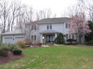 89 Deer Path Ln, Freehold, NJ 07728