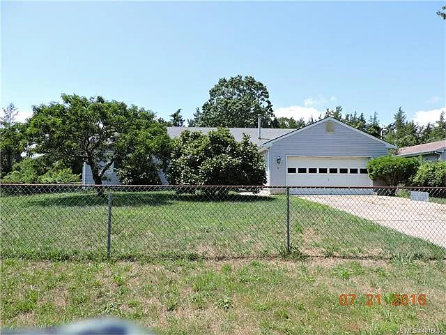 15 Plantation Dr photo 1