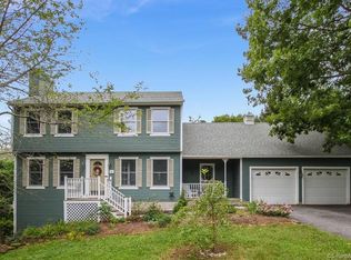 5 Spice Hill Dr, East Hampton, CT 06424