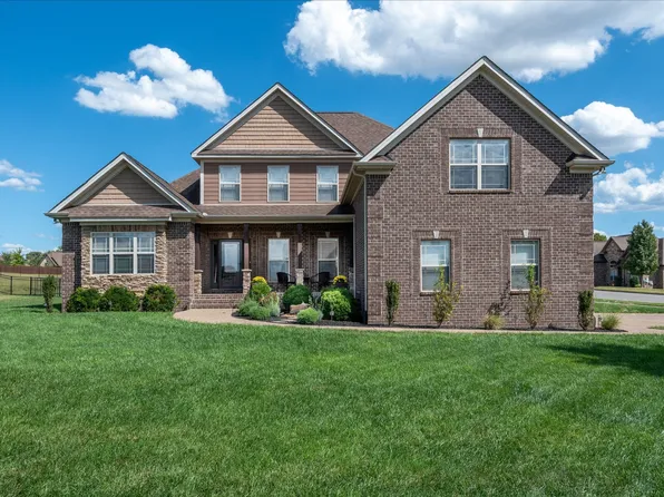 2725 Jasmine St, Lebanon, TN 37087