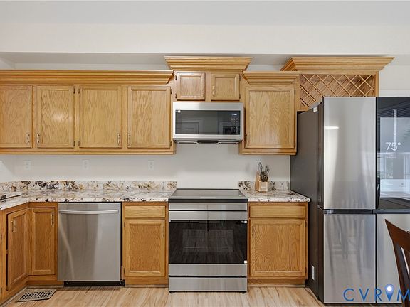 5th image of 6212 Winsted Ct