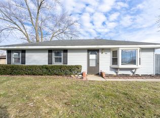 1106 Kinmonth Dr, Joliet, IL 60433