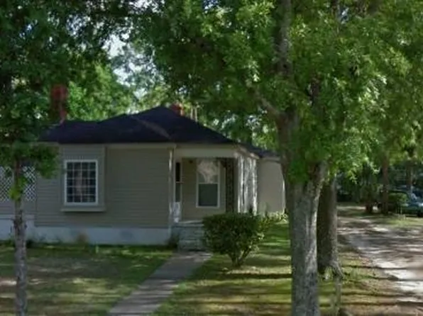 608 Windsor Ct, Dothan, AL 36303