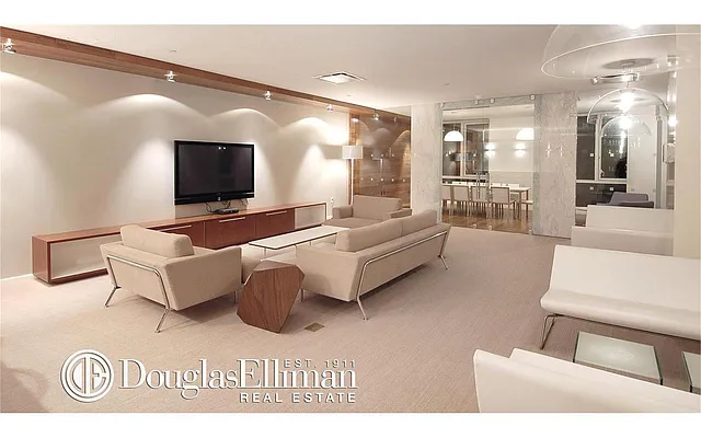 Rented by Douglas Elliman | media 26