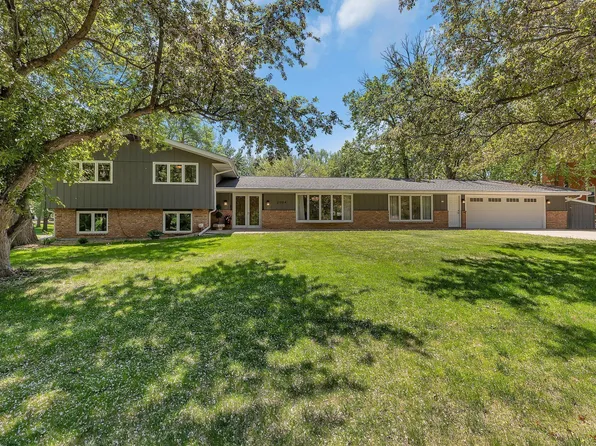 2004 13th St S, Saint Cloud, MN 56301